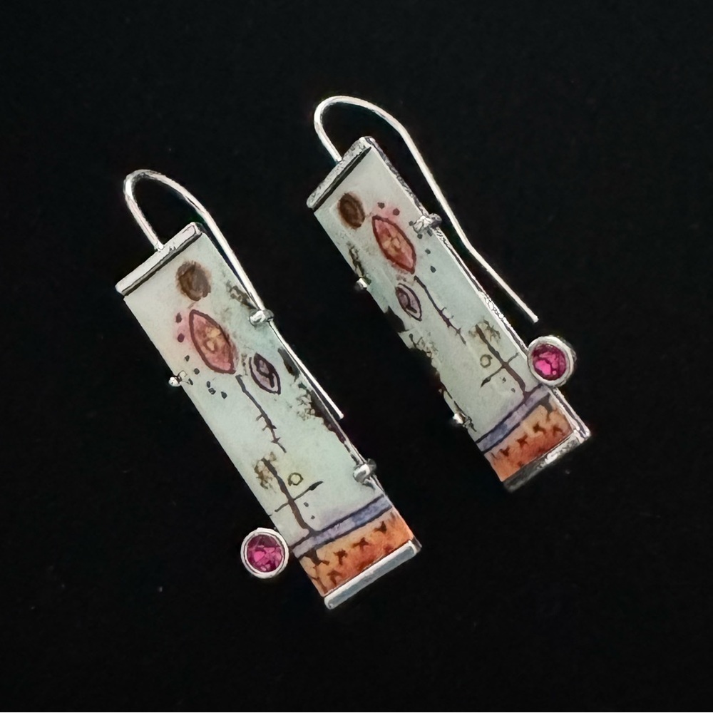 Silver-Tone Unique Rectangular Earrings BRAND NEW - Picture 4 of 4